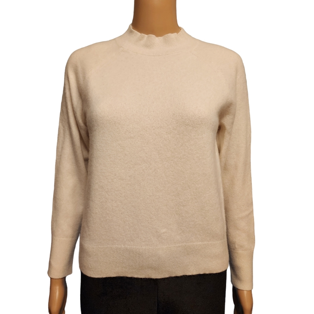Everlane White Cashmere Sweater
